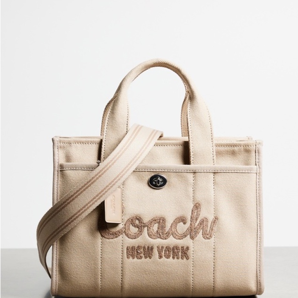 BRAND NEW iconic Coach canvas tote retails $300-$400 *rare color